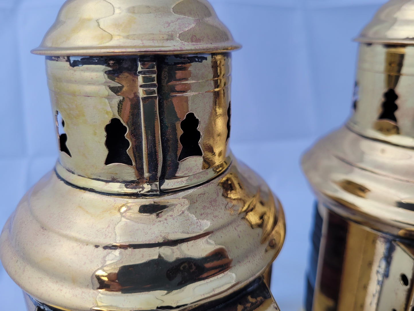 Pair of Port and Starboard Boat Lanterns