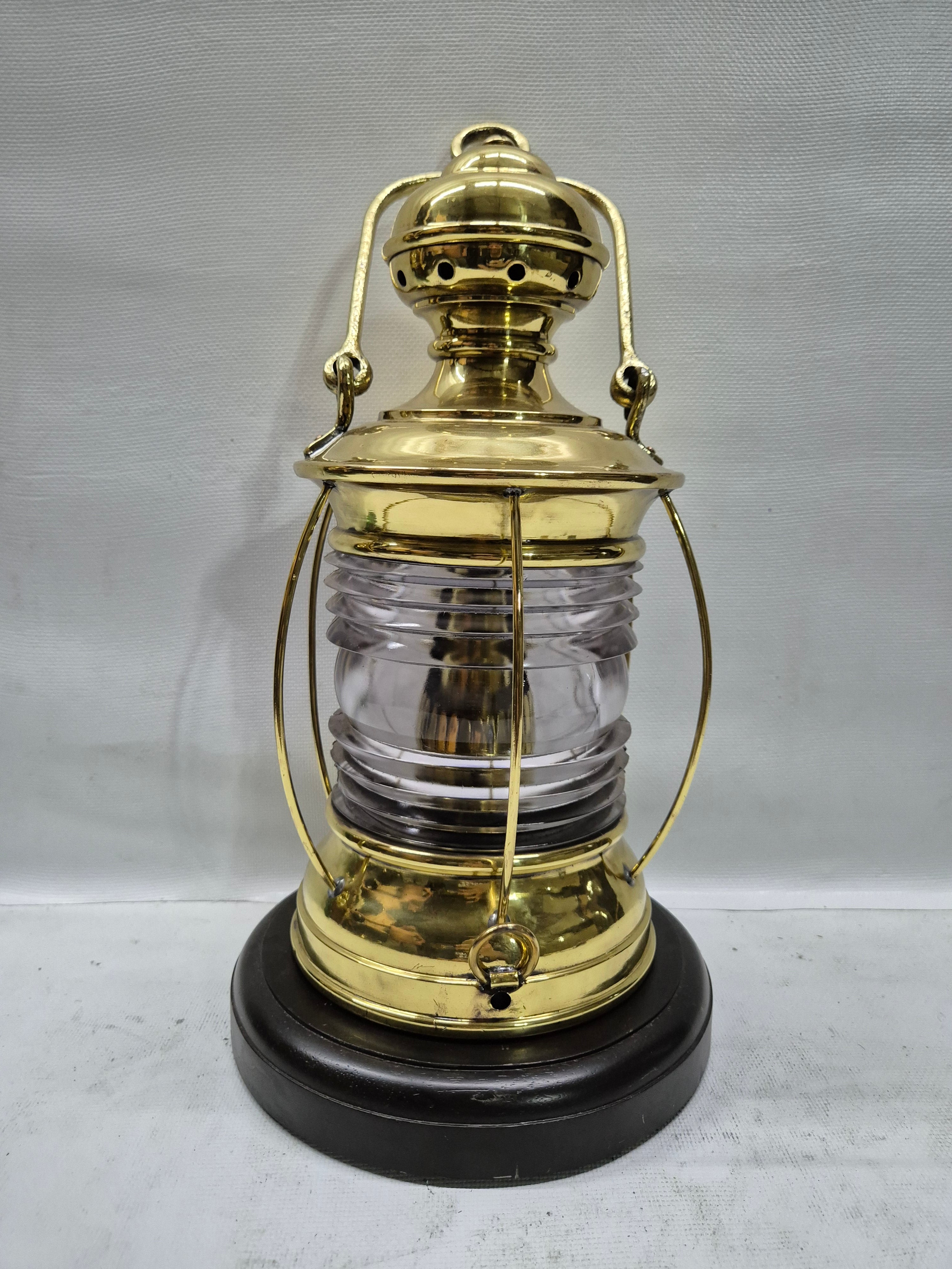 Solid Brass Ship's Anchor Lantern – Lannan Gallery