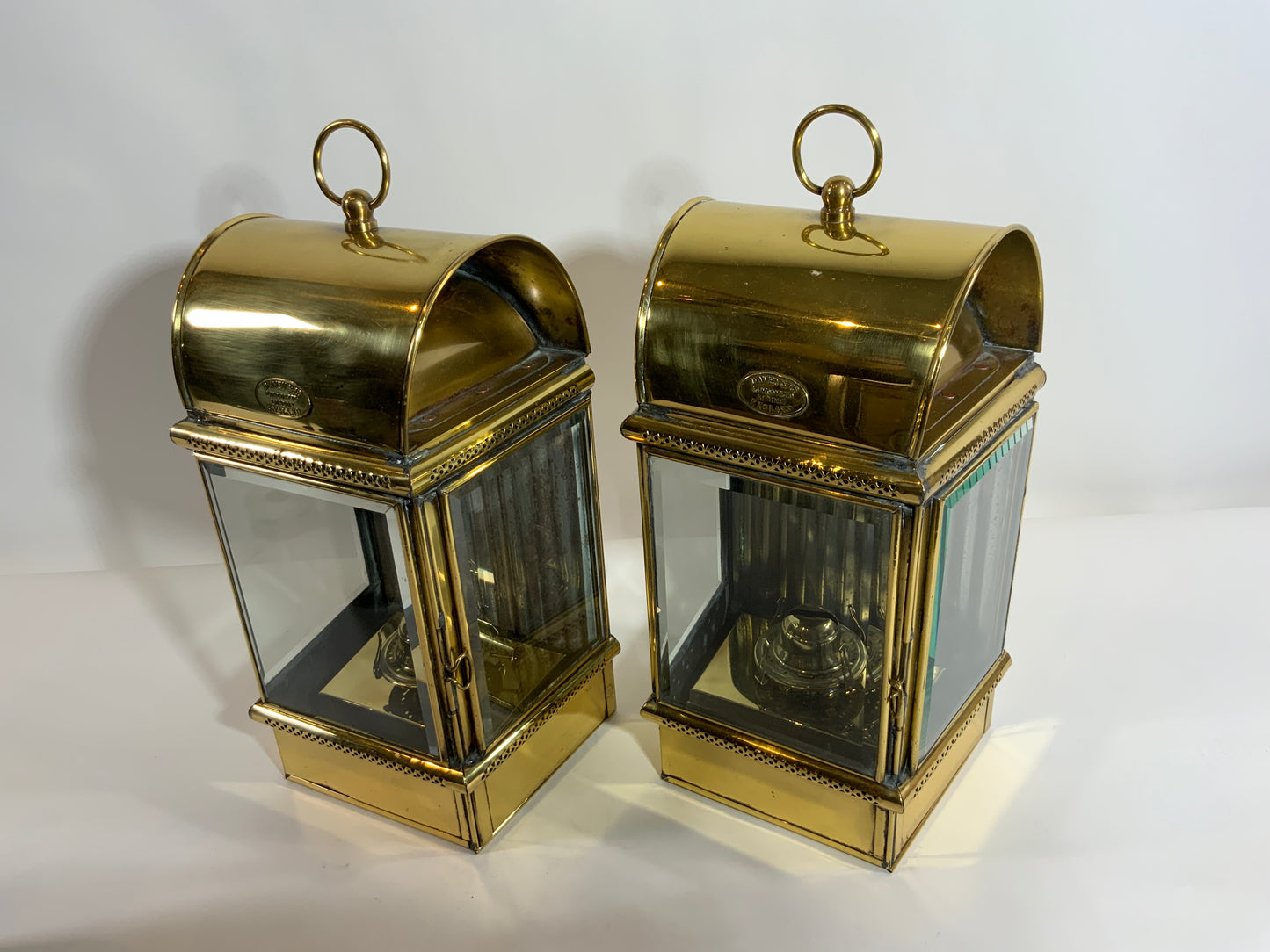 Pair of Exceptional Yacht Cabin Lanterns by Davey & Co. - Lannan Gallery