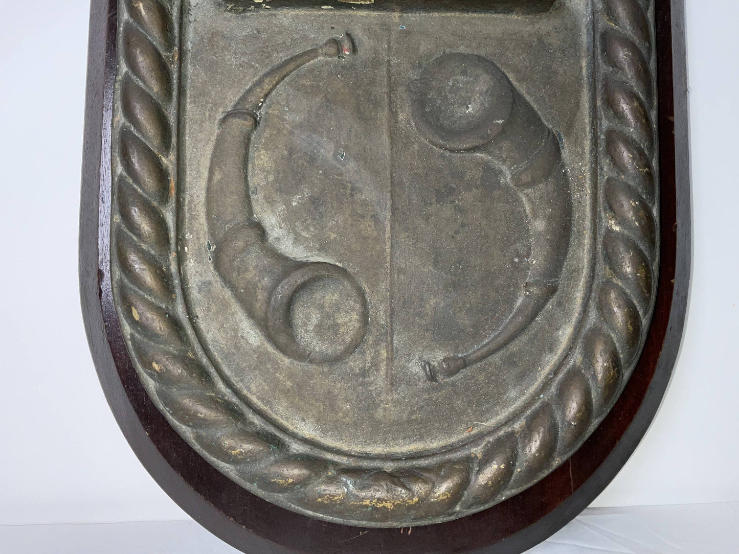 Ship's Wheelhouse Badge from HMS Echo H23