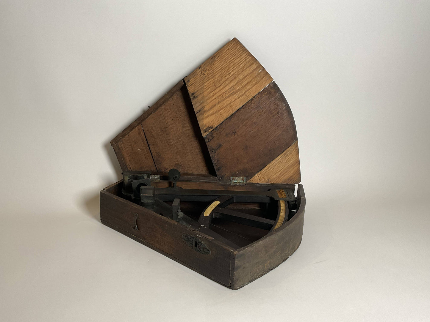 Nineteenth Century Ships Octant