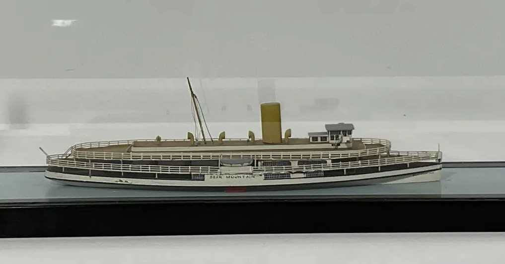 Bear Mountain Ferry Boat Model BY VAN RYPER OF MARTHAS VINEYARD