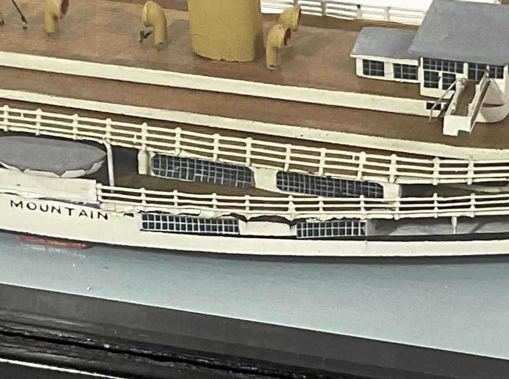 Bear Mountain Ferry Boat Model BY VAN RYPER OF MARTHAS VINEYARD