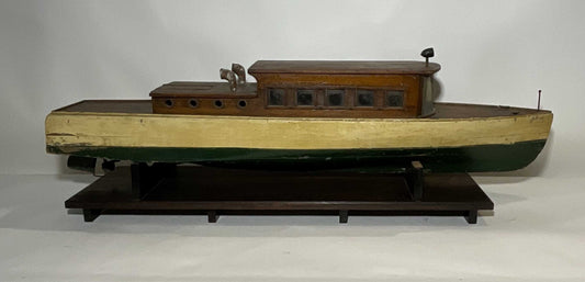 Antique Cabin Cruiser Model with Long Cabin