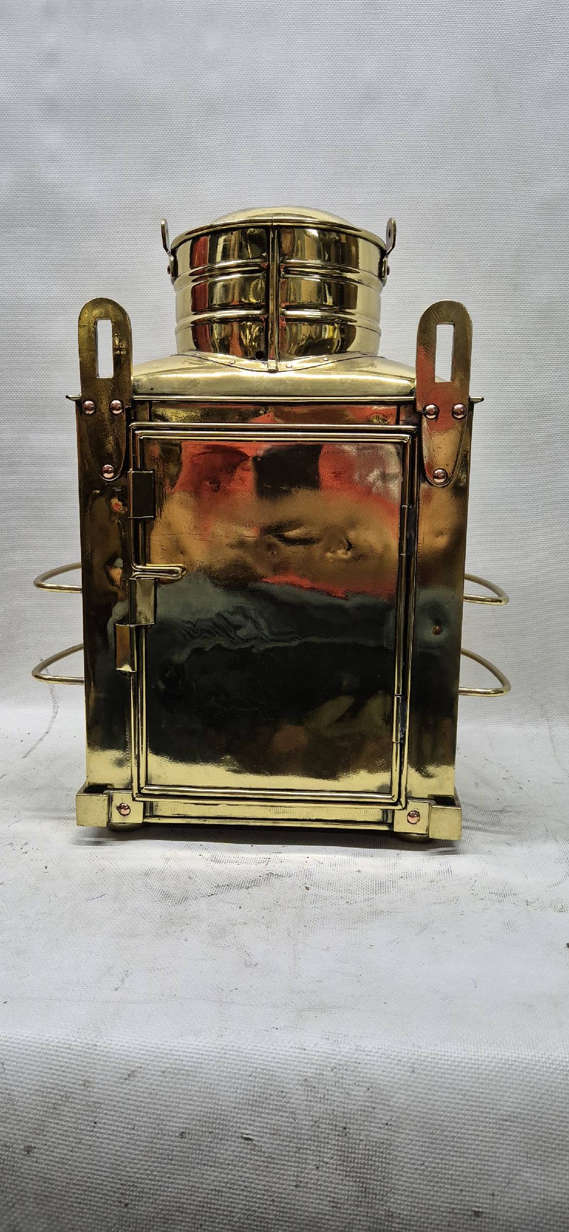 Fantastic Solid Brass Ship’s Masthead Lantern
