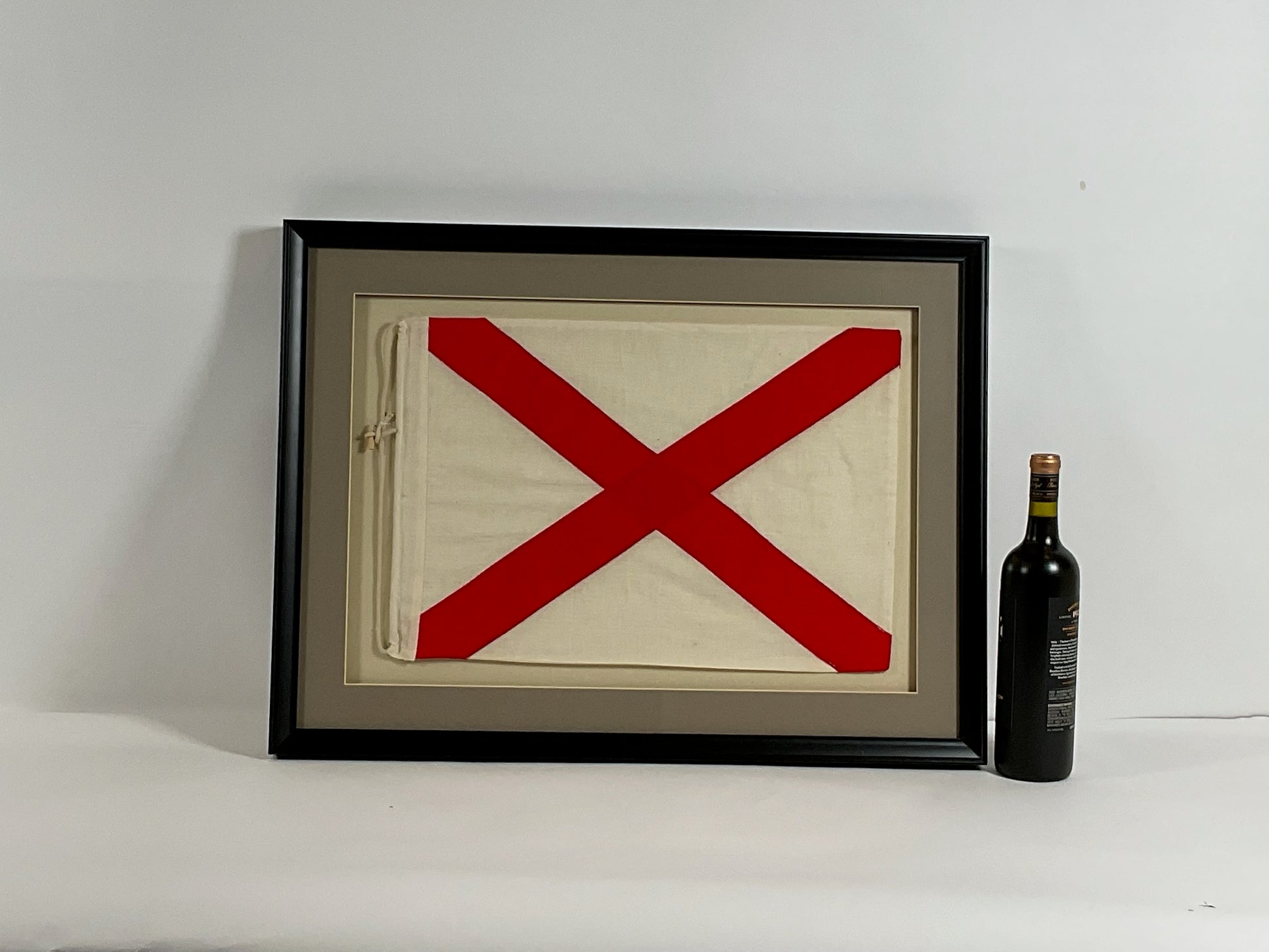 Nautical Signal Flag with Rope and Toggle – Lannan Gallery