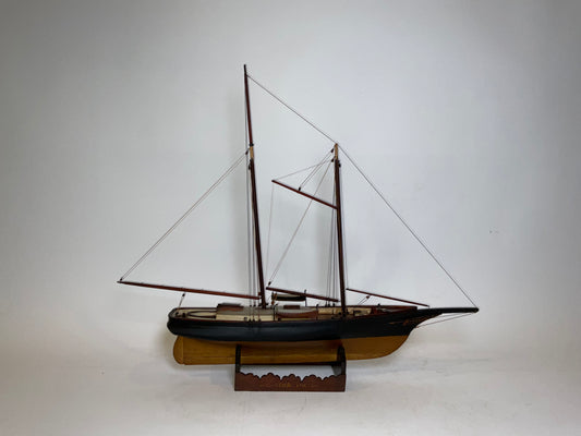 Model of the Schooner Yacht Vim