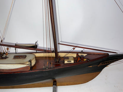 Model of the Schooner Yacht Vim