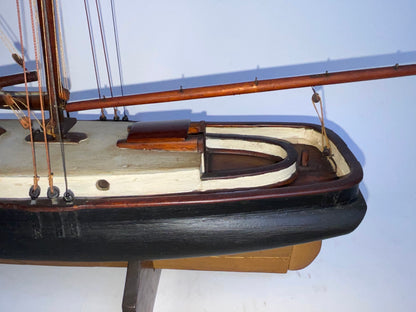 Model of the Schooner Yacht Vim