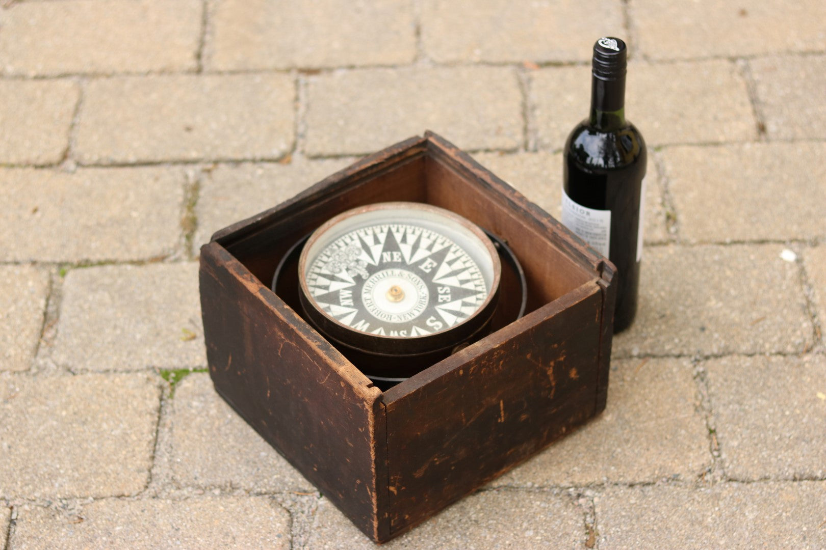 Boxed Compass by Robert Merrill & Sons - Lannan Gallery