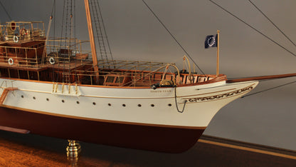 North Star | Steam Yacht Model | Vanderbilt - Lannan Gallery