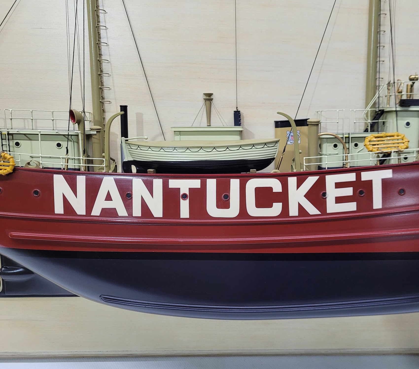 1/95 Nantucket LV117, A model of the Natucket Lightship (we…