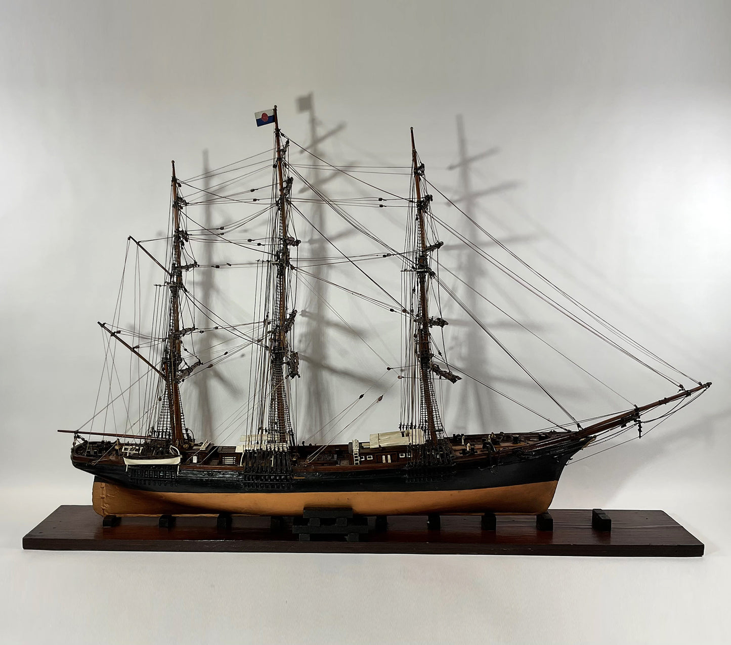 Antique Model Of Clipper Ship Nightingale - Lannan Gallery