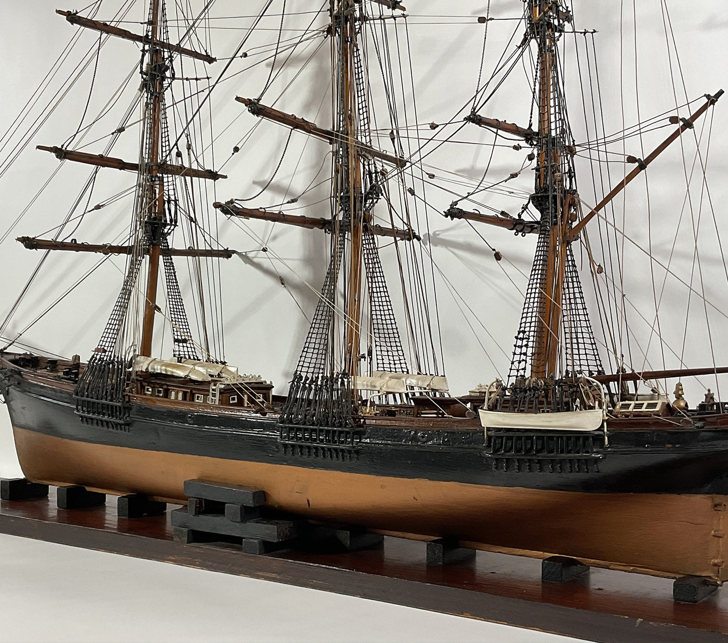 Antique Model Of Clipper Ship Nightingale - Lannan Gallery