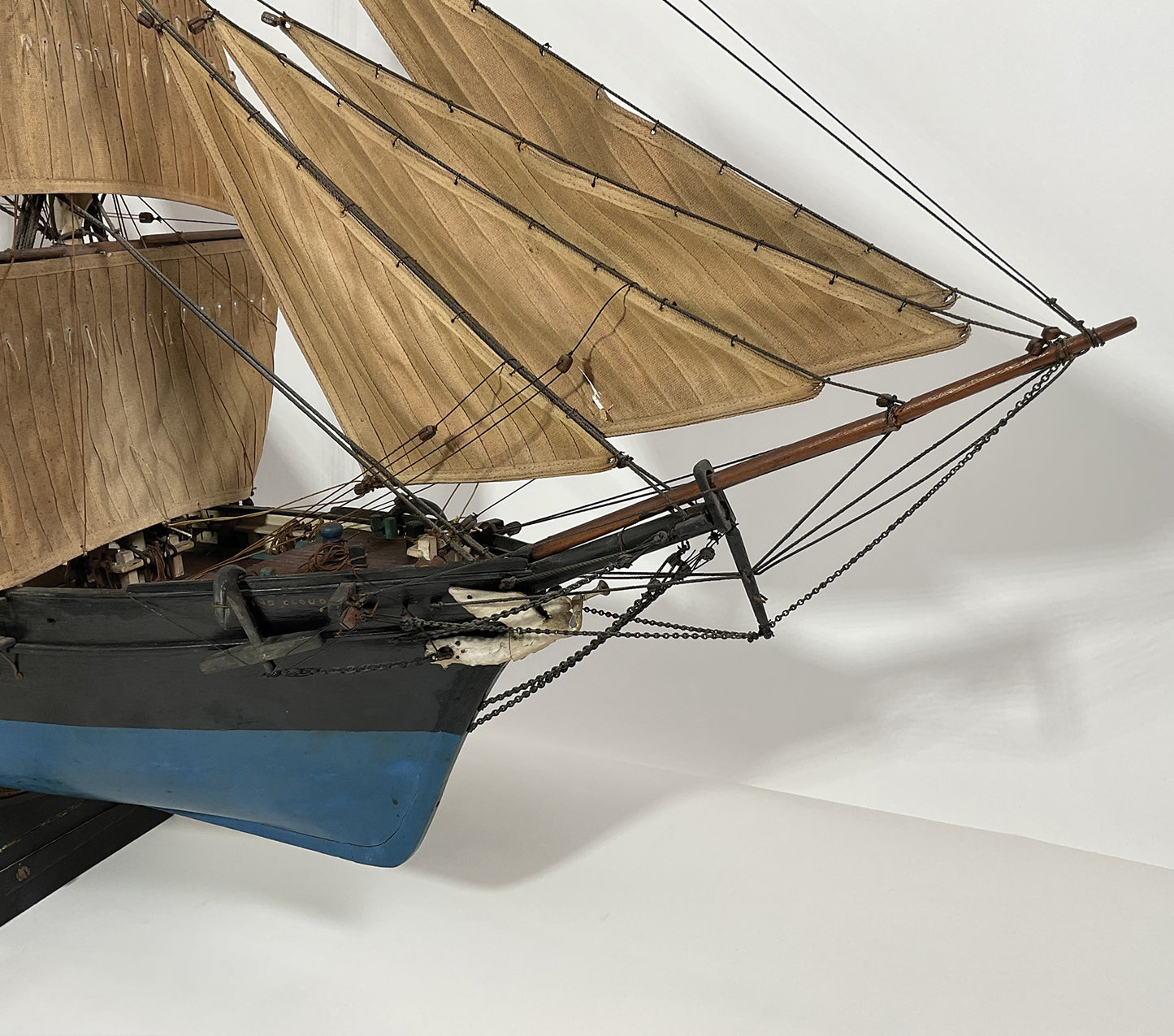 Antique Ship Model "Flying Cloud" - Lannan Gallery