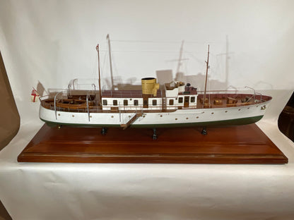 Royal Yacht Squadron Yacht RYS CETO - Lannan Gallery