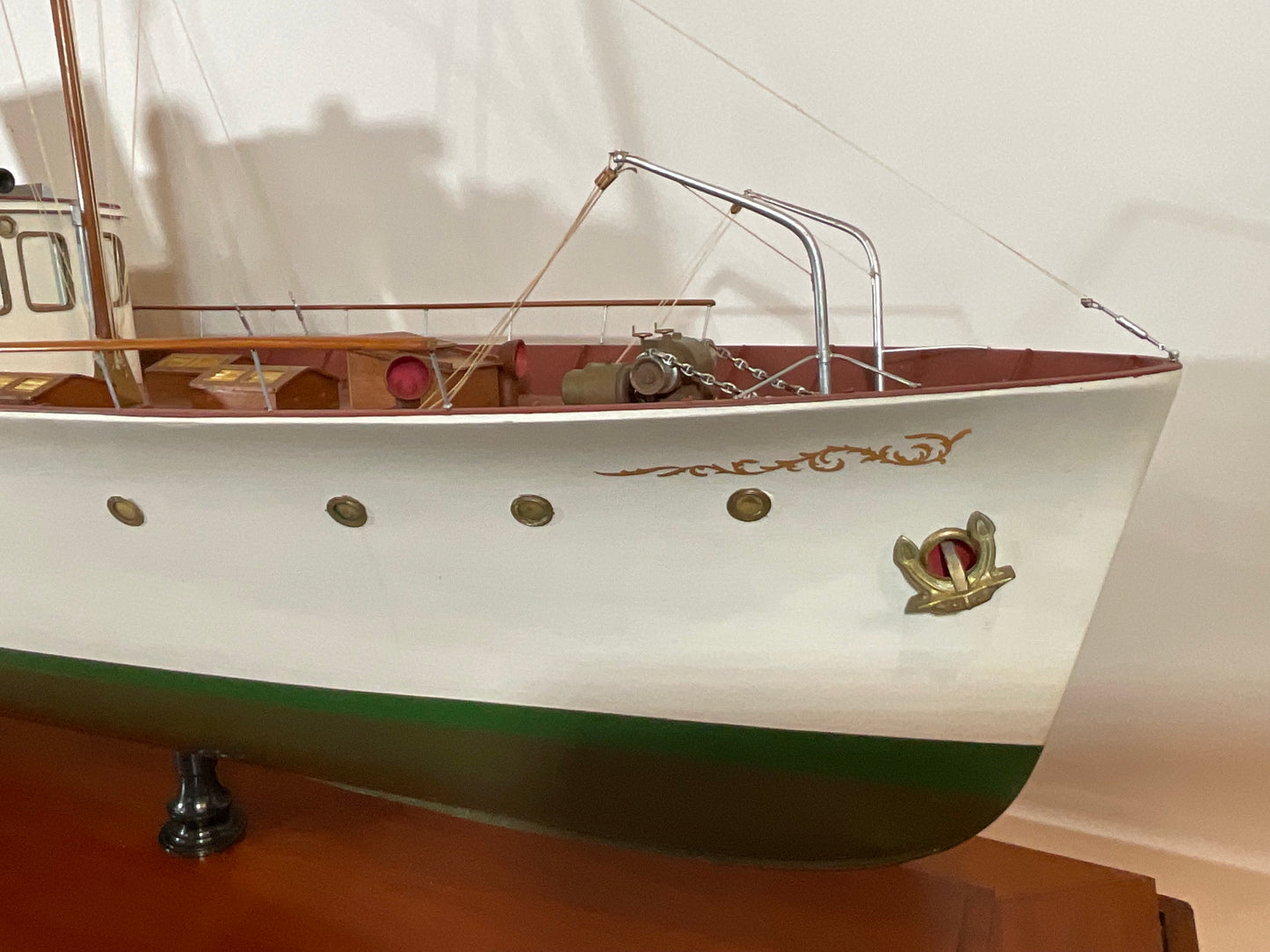 Royal Yacht Squadron Yacht RYS CETO - Lannan Gallery