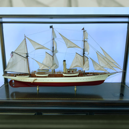 Museum Quality Model Of American Steam Yacht Harvard - Lannan Gallery