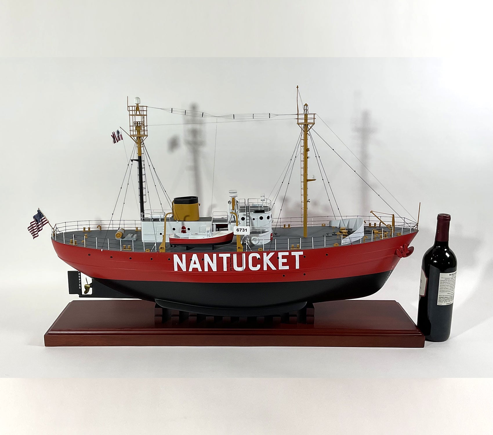 NANTUCKET LIGHT SHIP Model Spoontiques Quality Incredible 