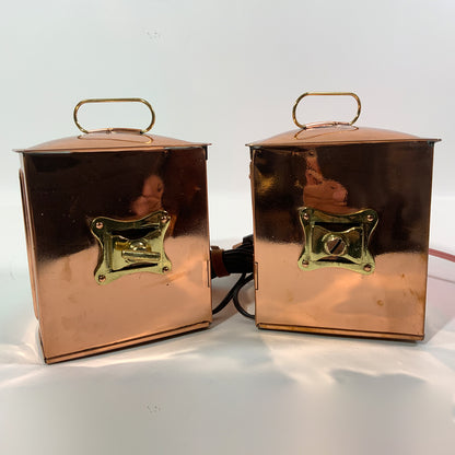 Pair Of Copper Port And Starboard Boast Lanterns - Lannan Gallery