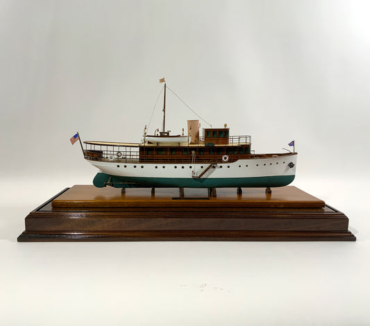 Period Builders Model Of The Private Yacht "Caritas" - Lannan Gallery