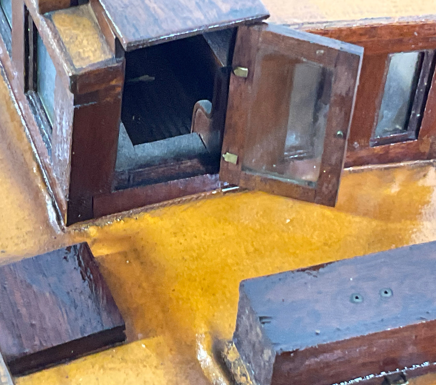 Planked Model Of The 1920s Boston Yacht Islander - Lannan Gallery