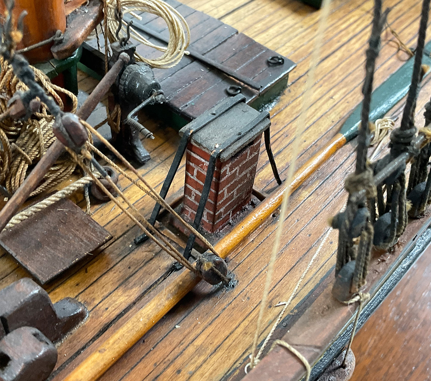 Ship Model "Hudson River Sloop Illinois" - Lannan Gallery