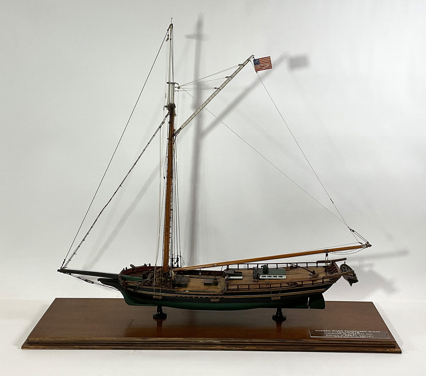 Ship Model "Hudson River Sloop Illinois" - Lannan Gallery