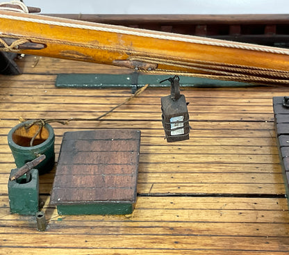 Ship Model "Hudson River Sloop Illinois" - Lannan Gallery